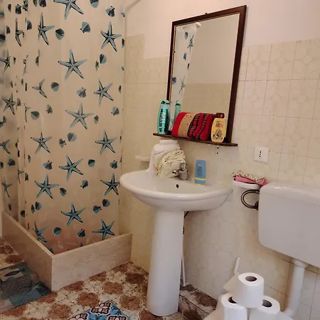 Casa Alle Spezie 1ps Climatizzata * カステッランマーレ・デル・ゴルフォ